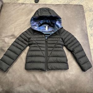 Ivivva by Lululemon Girls Black Puffer Hooded Jacket Size 8